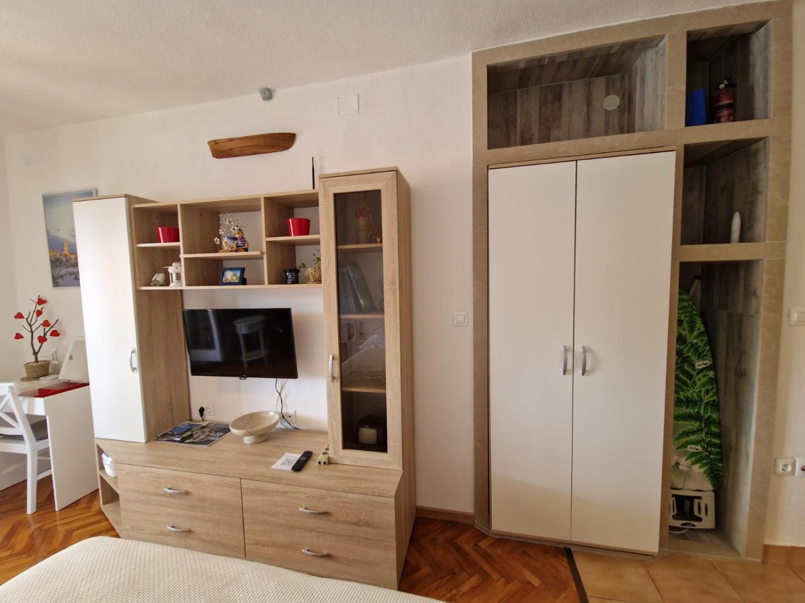 Studio Apartment Riva Sumartin Extérieur photo